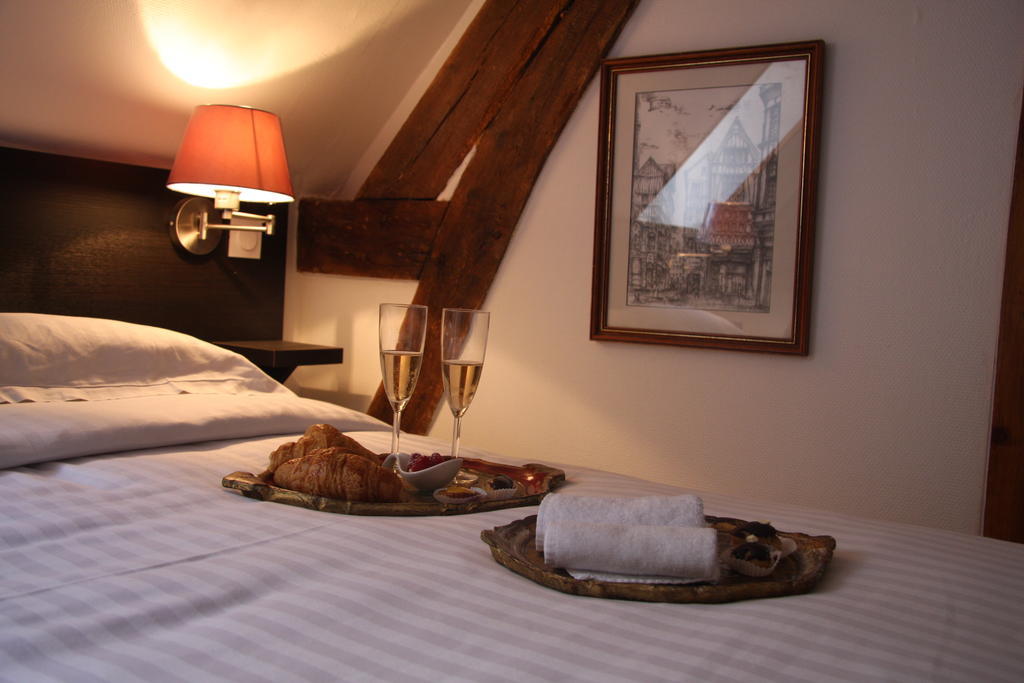 La Ferme En Ville Bernay  Ngoại thất bức ảnh